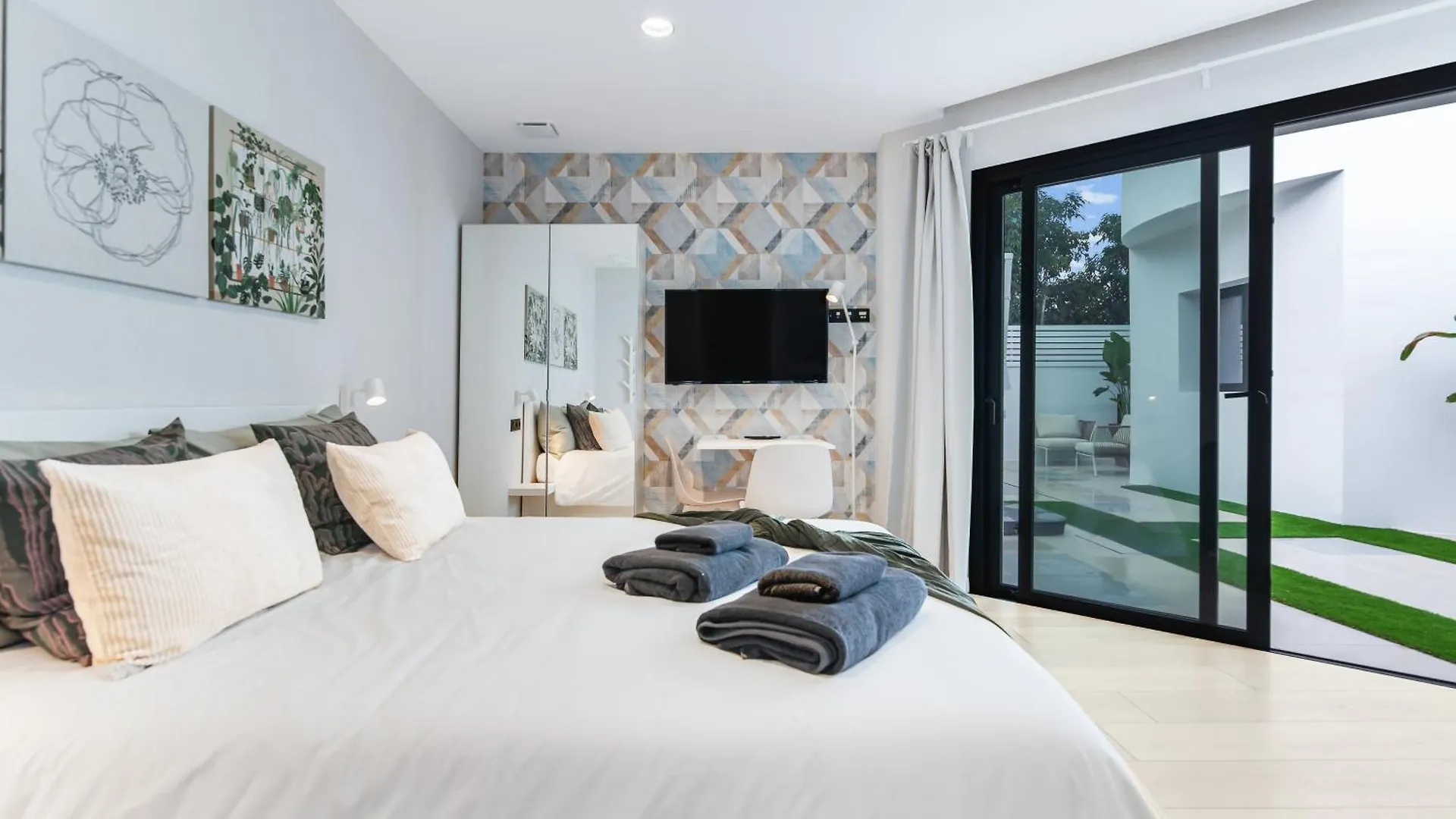 La Vega De Ciudad Jardin Suites Las Palmas Hotel