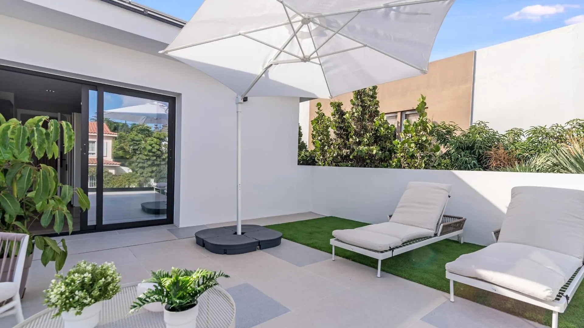Hotel La Vega De Ciudad Jardin Suites Las Palmas Spanje